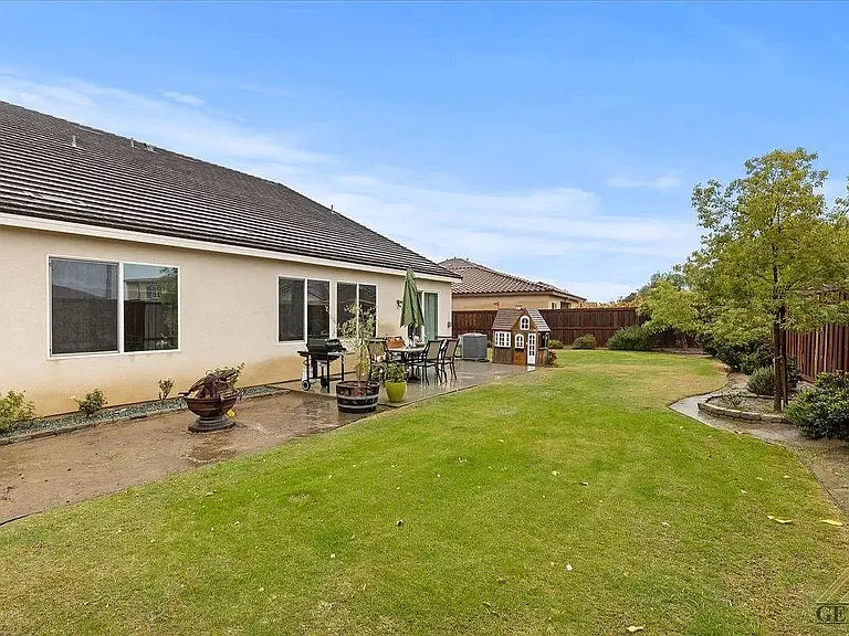 5809 Grizzly Peak Dr — Photo 32