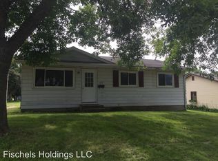 1126 Beech St, Waterloo, IA 50703