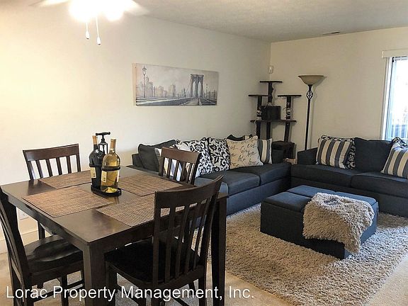 5th image of 5134 Fox Mill Ct #1
