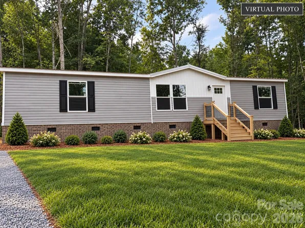 145 River Breeze Dr, Morganton, NC 28655