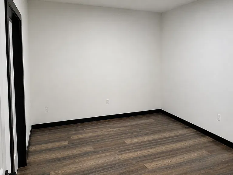 121 Penn Ave #203 — Photo 5