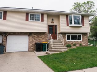 1819 N 23rd St, Bismarck, ND 58501