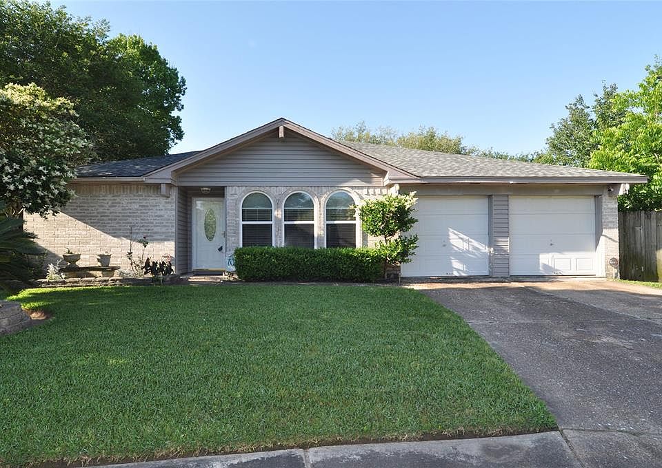 1st image of 8606 Buckeye Glen Ln
