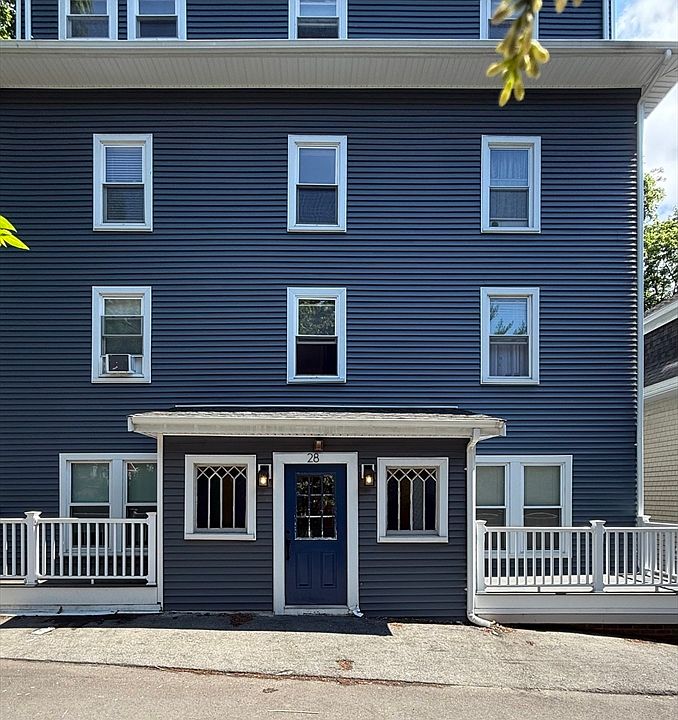 1st image of 28 Claremont Ter APT 6