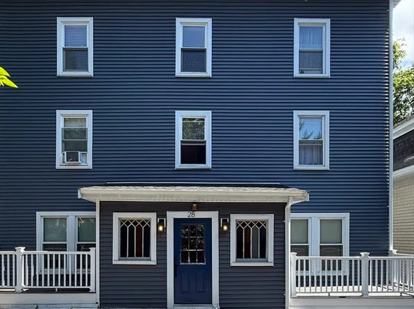 28 Claremont Ter APT 6, Swampscott, MA 01907