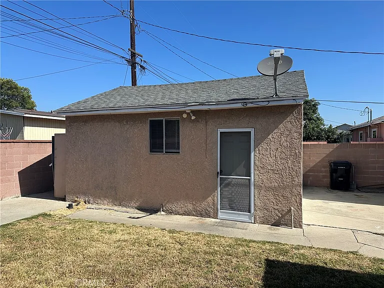 14821 Dalwood Ave — Photo 6