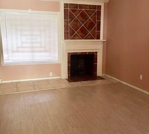 3rd image of 12536 Newbrook Dr
