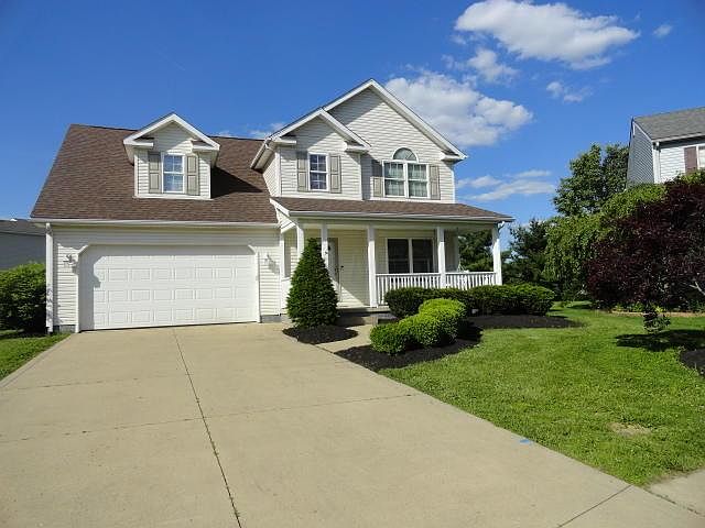 1st image of 332 Waterford Pl