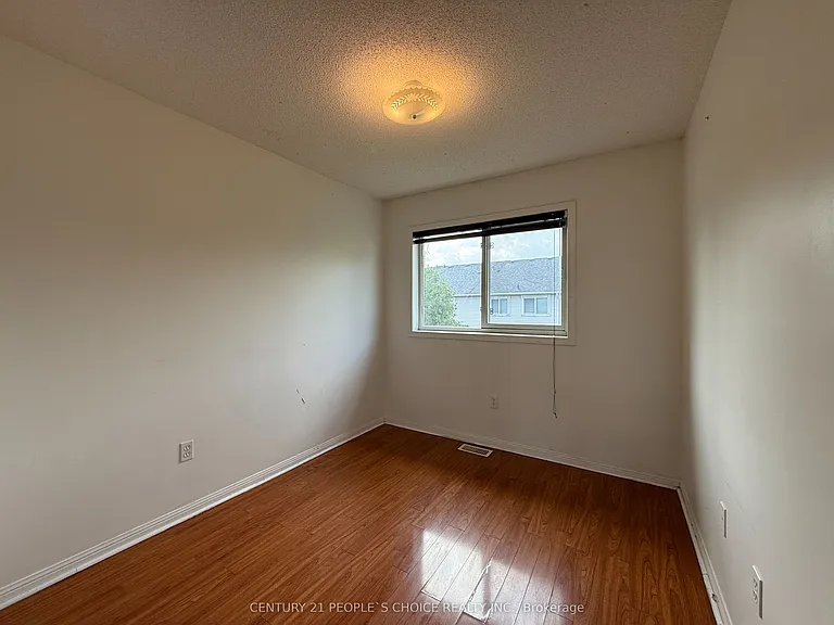 80 Acorn Pl #182 — Photo 12