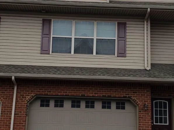 6428 Creekbend Dr, Mechanicsburg, PA 17050