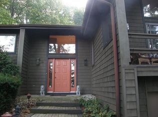 4177 Cumorah Ave, Center Valley, PA 18034