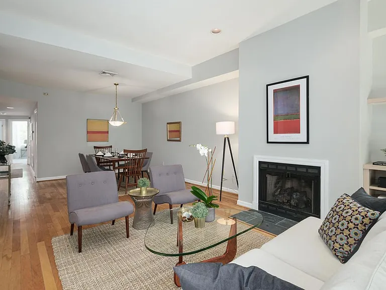 2138 Lombard St #2A — Photo 7