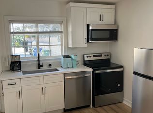 2221 6th Ave #1, Los Angeles, CA 90018