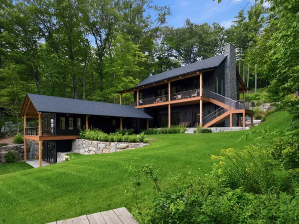 14 & 20 Gateway Road, Wolfeboro, NH 03894