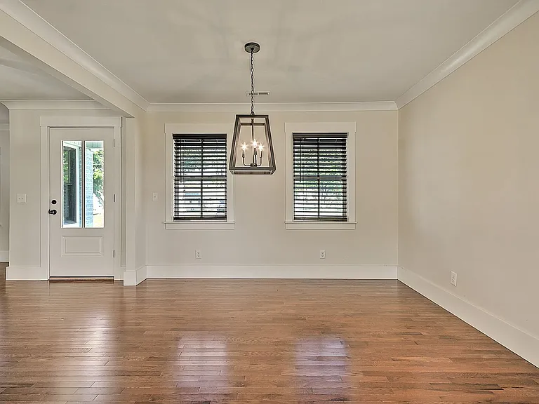 403 Silver Lake Rd — Photo 20