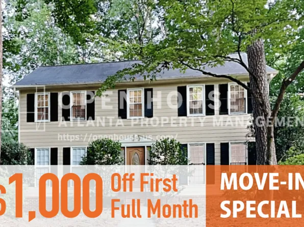 4241 Glenforest Way NE, Roswell, GA 30075