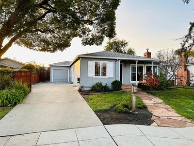 2371 Goodwin Ave, Redwood City, CA, 94061