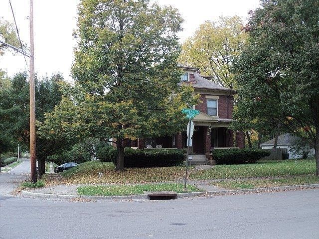 1st image of 1302 Amherst Pl