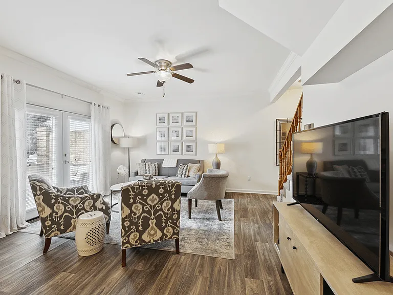 Forest Ridge Apartments — Photo 5