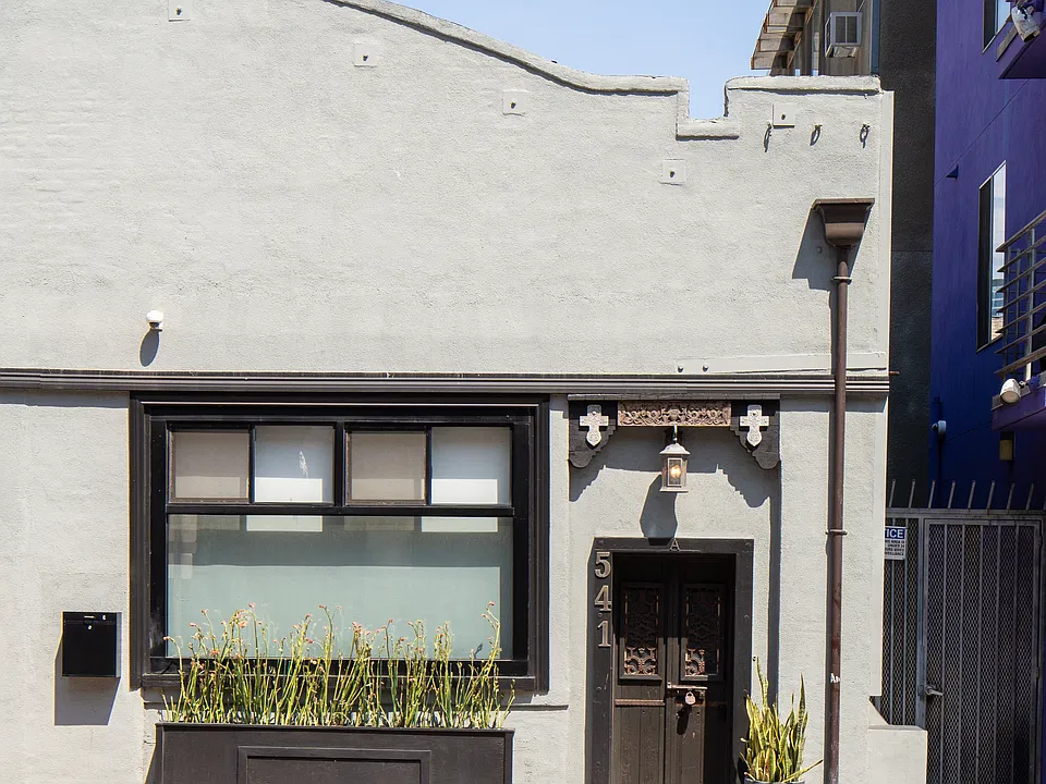 541 2nd Ave #A