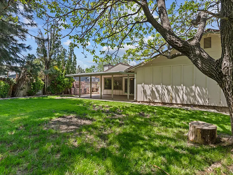 2513 Silver Sage Dr — Photo 18