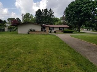 340 Jefferson Rd, Newark, OH 43055