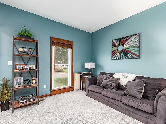 3rd image of 1447 Morgan Bryan Dr