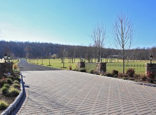 240 Mountain Rd, Basking Ridge, NJ 07920