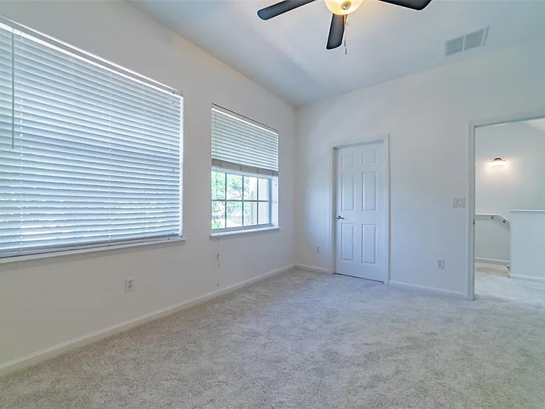 528 Jasmine Way #528 — Photo 27