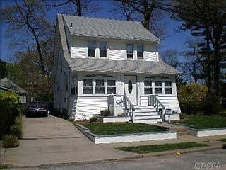 1st image of 31 Columbia Ave