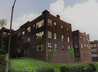 5846 Alderson St APT 1, Pittsburgh, PA 15217