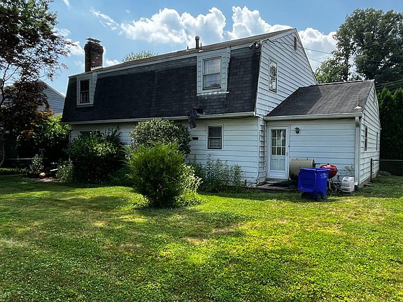 4th image of 14315 Arctic Ave
