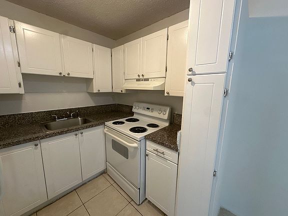 4th image of 7827 NW 39th Ct APT 1