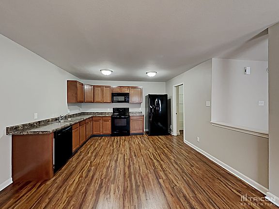 5th image of 11713 Presidio Dr