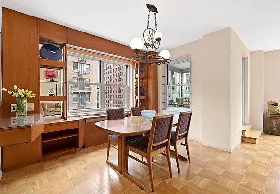 3rd image of 20 E 9th St #5C