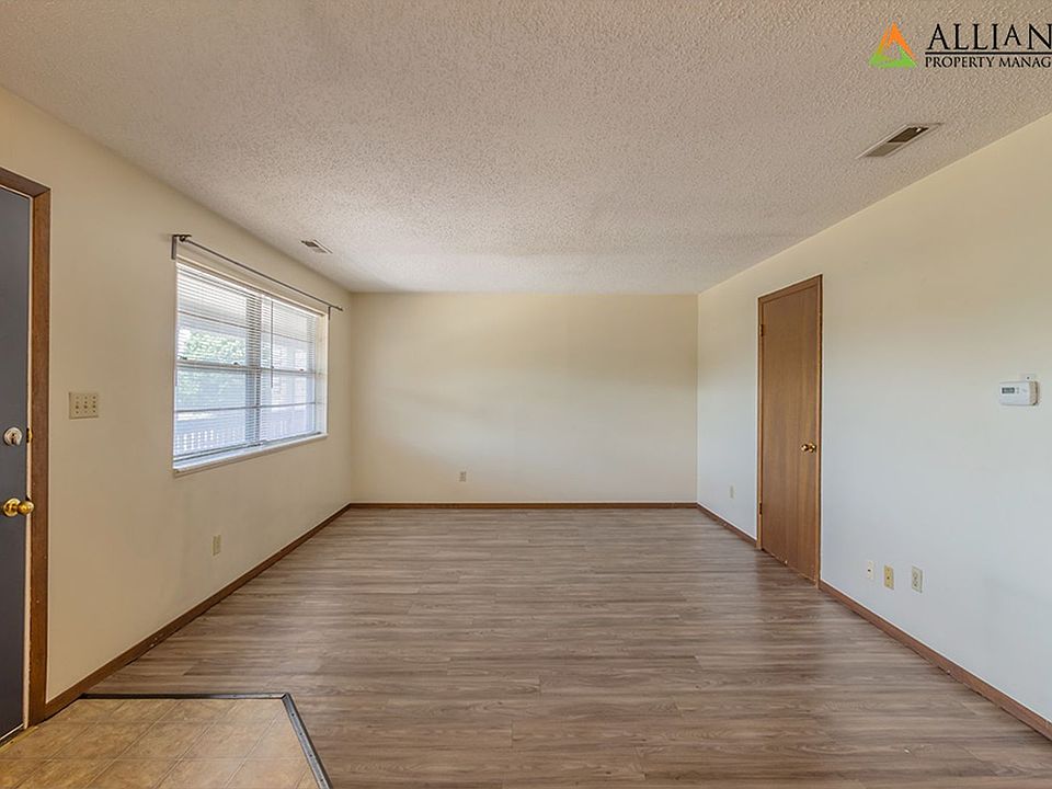 Seaton Ave. 2014 Apartment Rentals Manhattan, KS Zillow