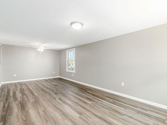 2nd image of 5842 Red Apple Ridge Rd