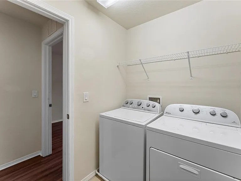4912 White Sanderling Ct — Photo 22