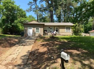 2711 Brookhollow Dr, Tyler, TX 75702