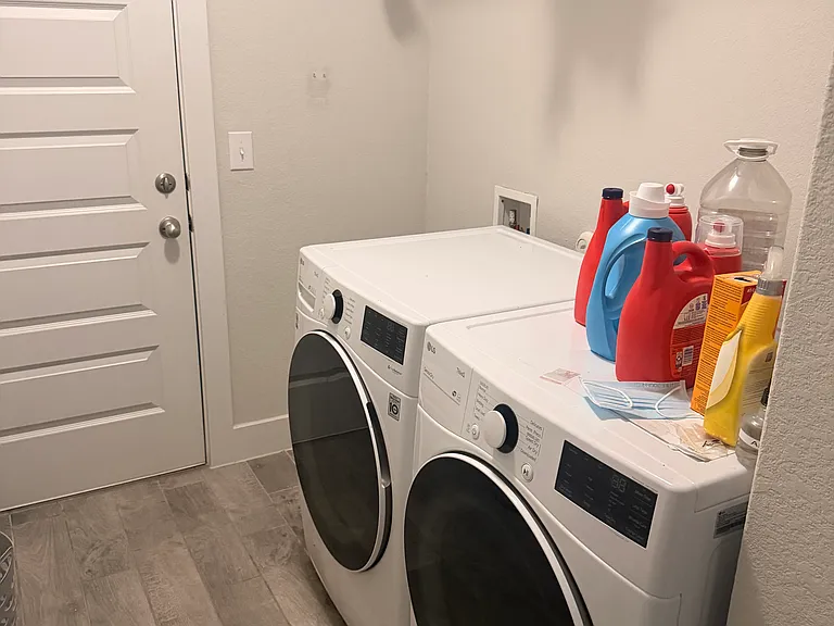 10913 Charger Way — Photo 9