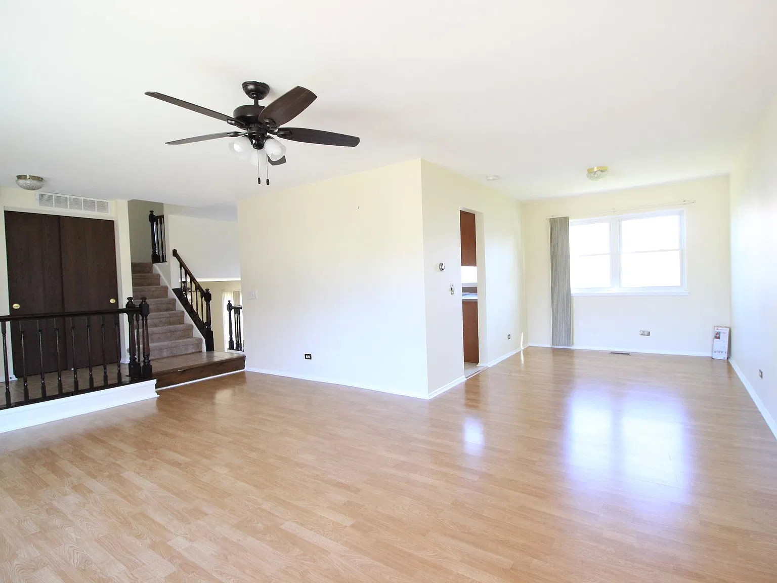 3 bed, 1.5 bath, 1763 sqft, $2,700 — Photo 4