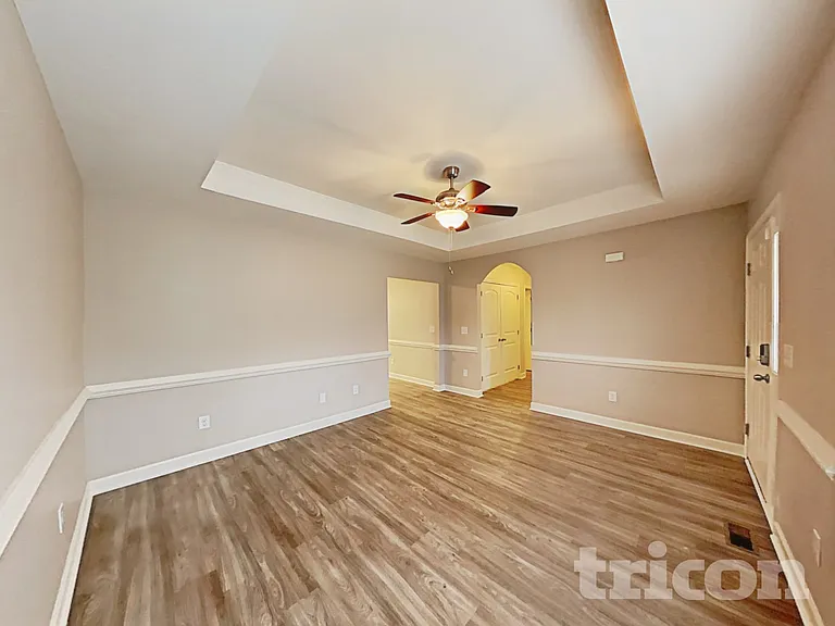 139 Parkers Pointe Dr — Photo 2