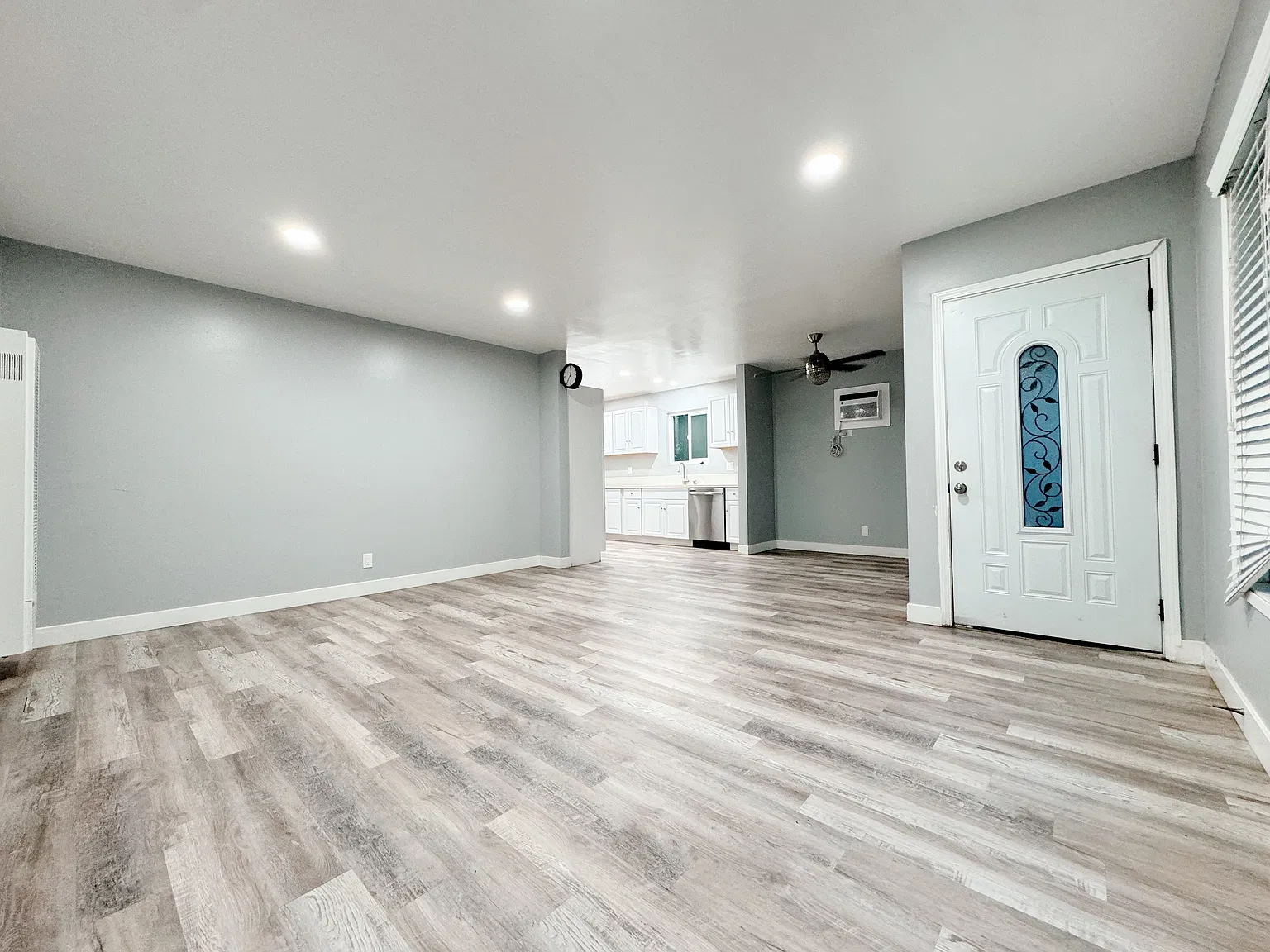 9935 Park St — Photo 2