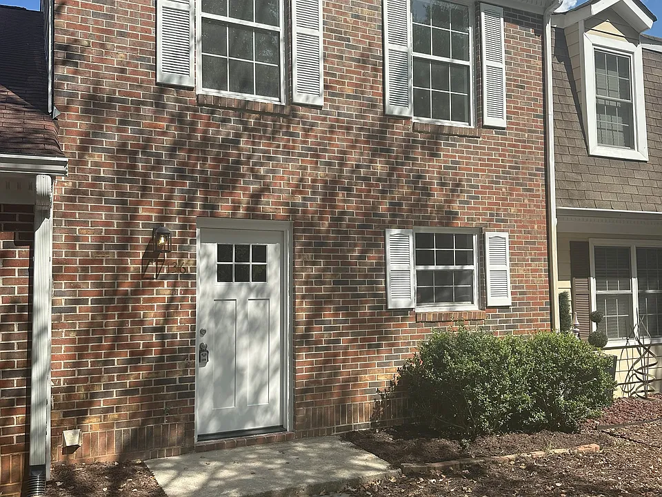 136 Teal Ct