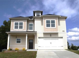 6001 Southbend Ct, Douglasville, GA 30134