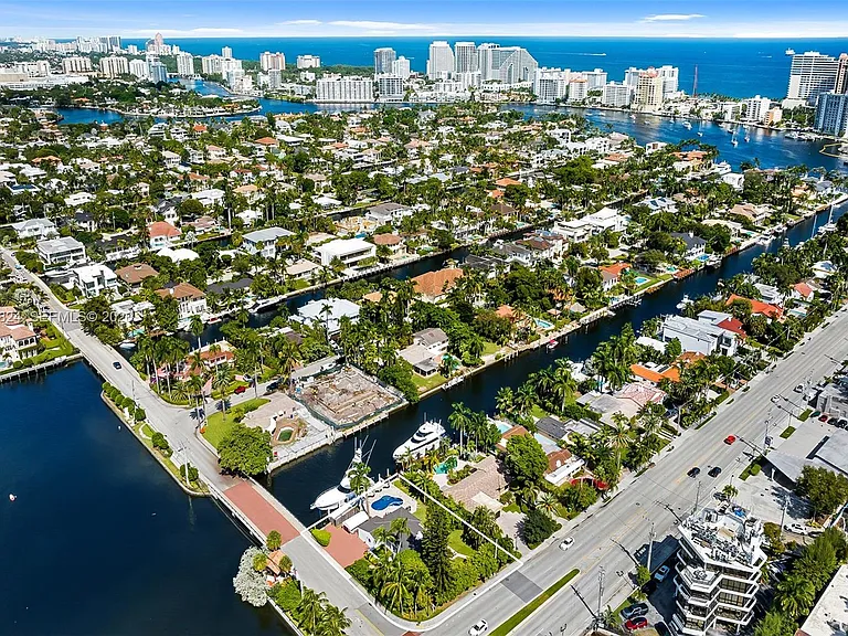 2301 E Las Olas Blvd — Photo 9