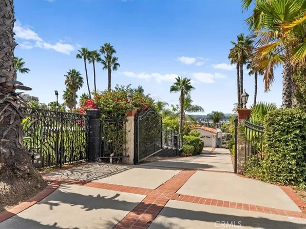 5059 E Crescent Dr, Anaheim, CA 92807