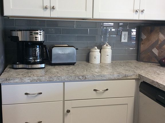 Appliances included
