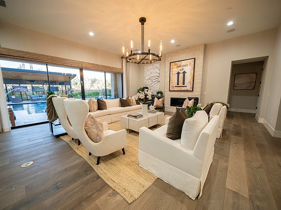 4th image of 10195 E Camelot Ct