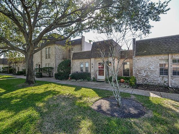 3rd image of 54 River Creek Way